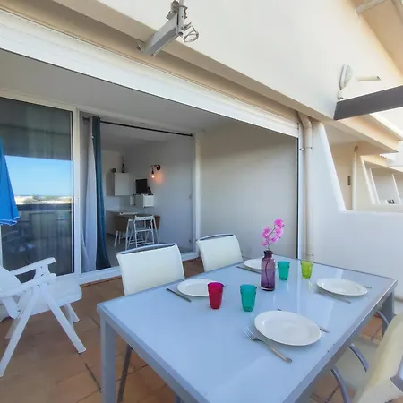 539, Port Nature 5 Au Village Naturiste