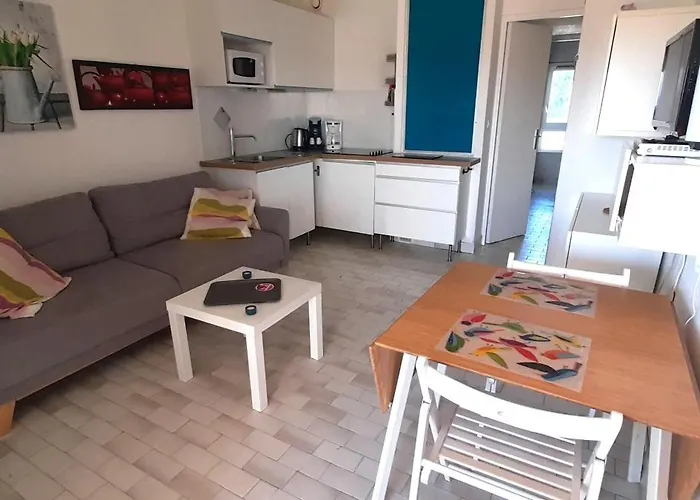 539, Port Nature 5 Au Village Naturiste