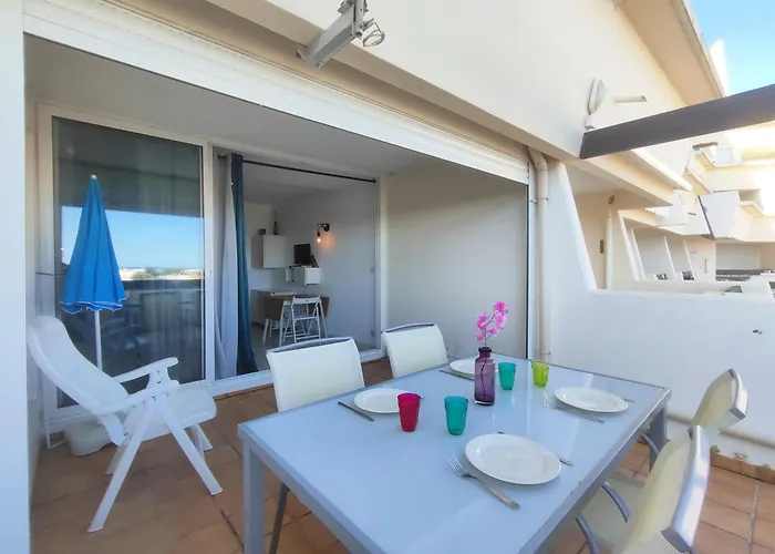 539, Port Nature 5 Au Village Naturiste